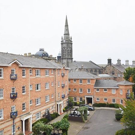 אדינבורו My Waterfront Apartment, Views Over Water Of Leith מראה חיצוני תמונה