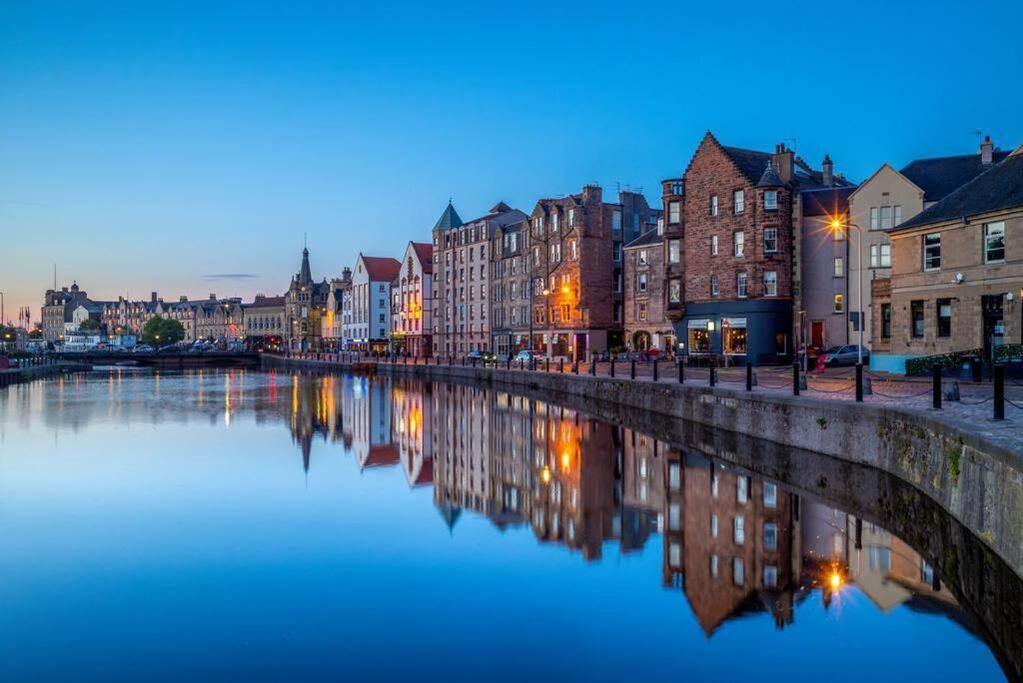 אדינבורו My Waterfront Apartment, Views Over Water Of Leith מראה חיצוני תמונה