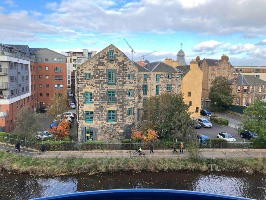 אדינבורו My Waterfront Apartment, Views Over Water Of Leith מראה חיצוני תמונה