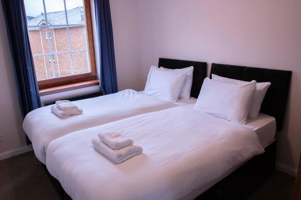 אדינבורו My Waterfront Apartment, Views Over Water Of Leith מראה חיצוני תמונה