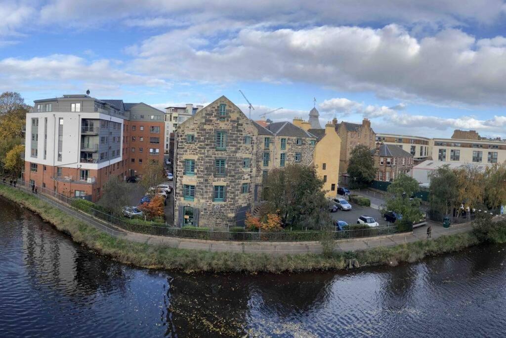 אדינבורו My Waterfront Apartment, Views Over Water Of Leith מראה חיצוני תמונה